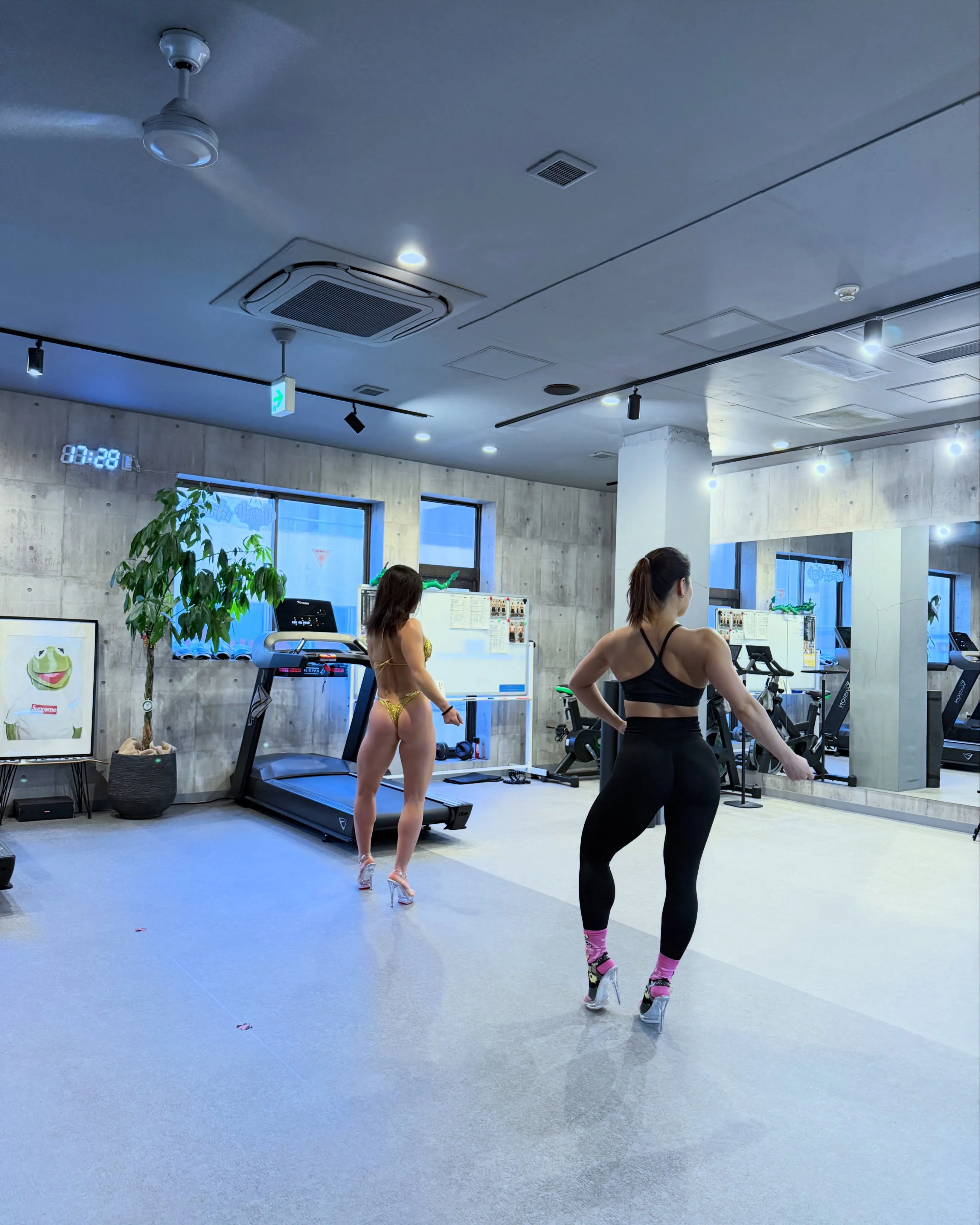 本厚木でパーソナルジムお探しの方はキープオンフィットネス🏋️...