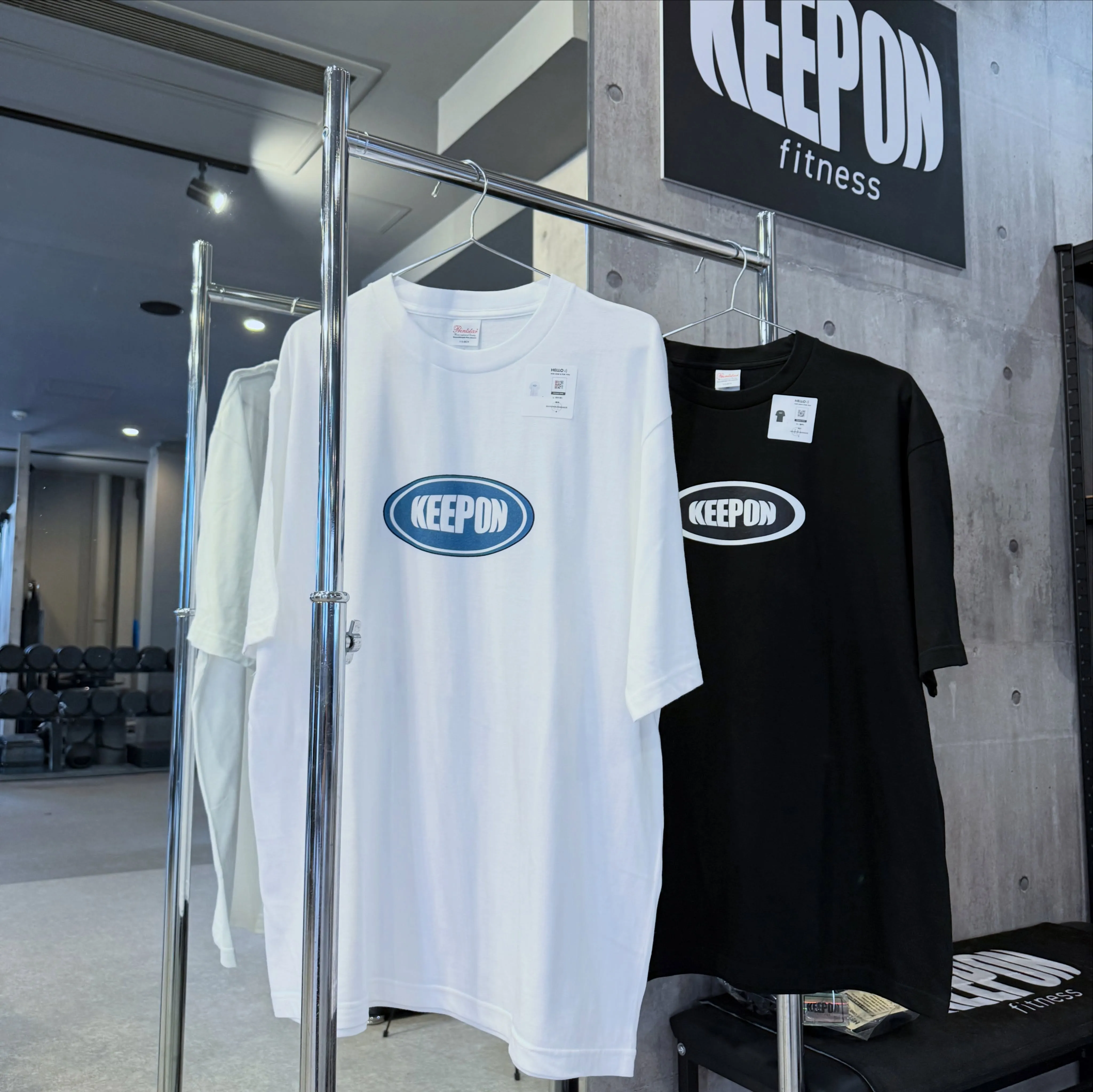 オリジナルオーバーフィットTシャツ販売中👕✨