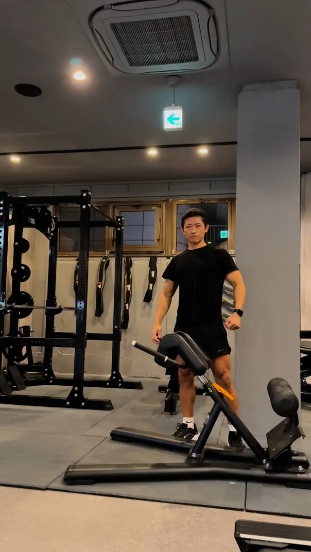 バックエクステンションマシンの使い方