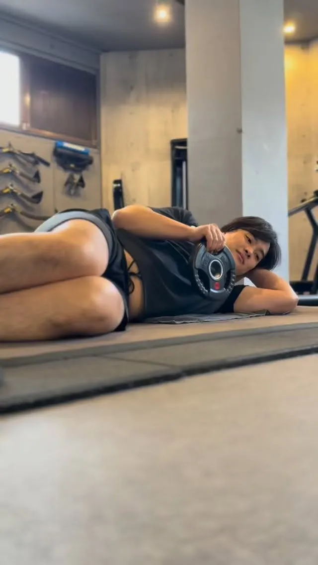 肩の筋肉、三角筋後部のトレーニングを紹介🏋️